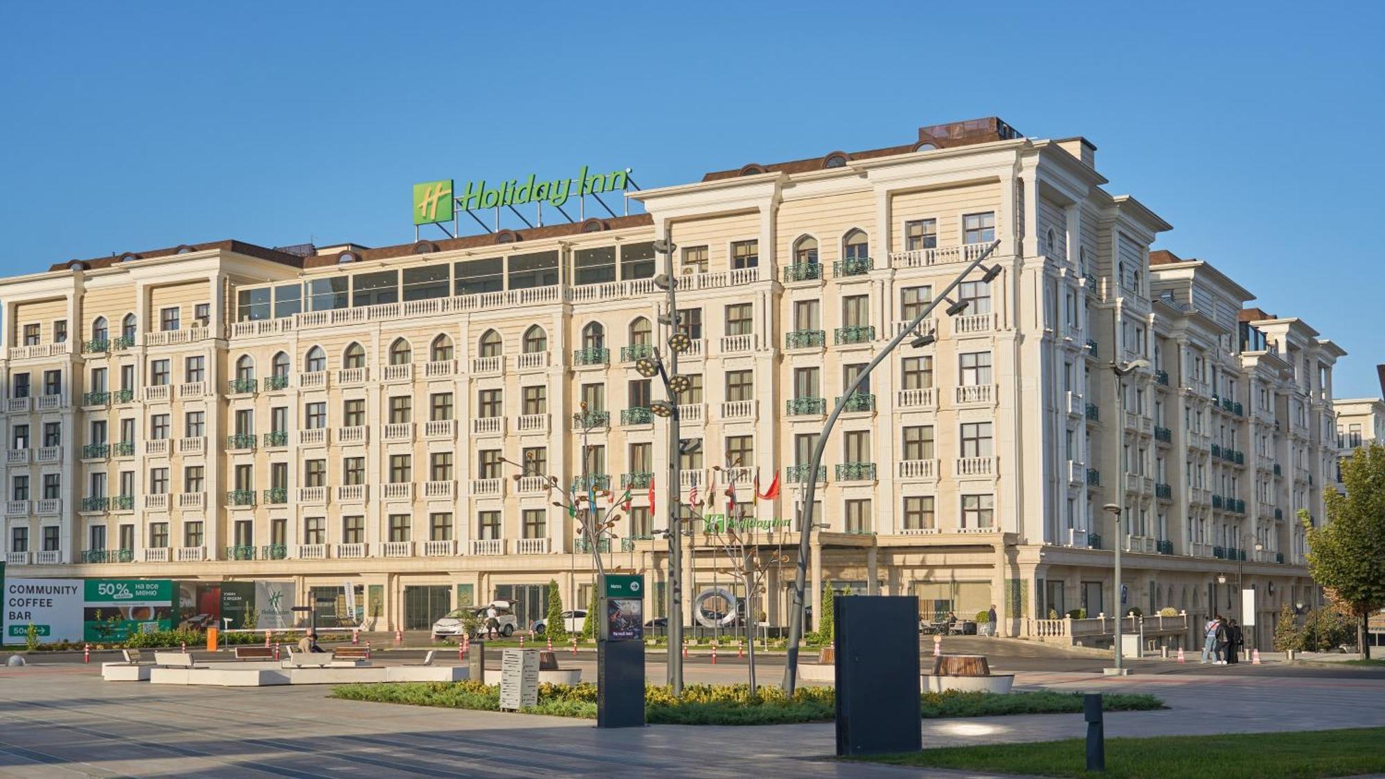 Holiday Inn Tashkent City By Ihg Exterior foto