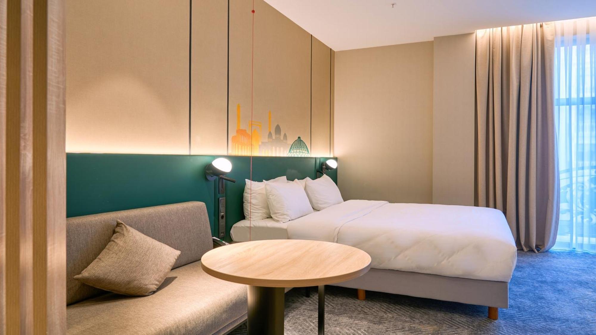 Holiday Inn Tashkent City By Ihg Exterior foto